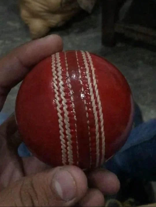 Вощеные блестящие жесткие шарики для крикета из натуральной воловьей кожи Прочная хорошая пробка