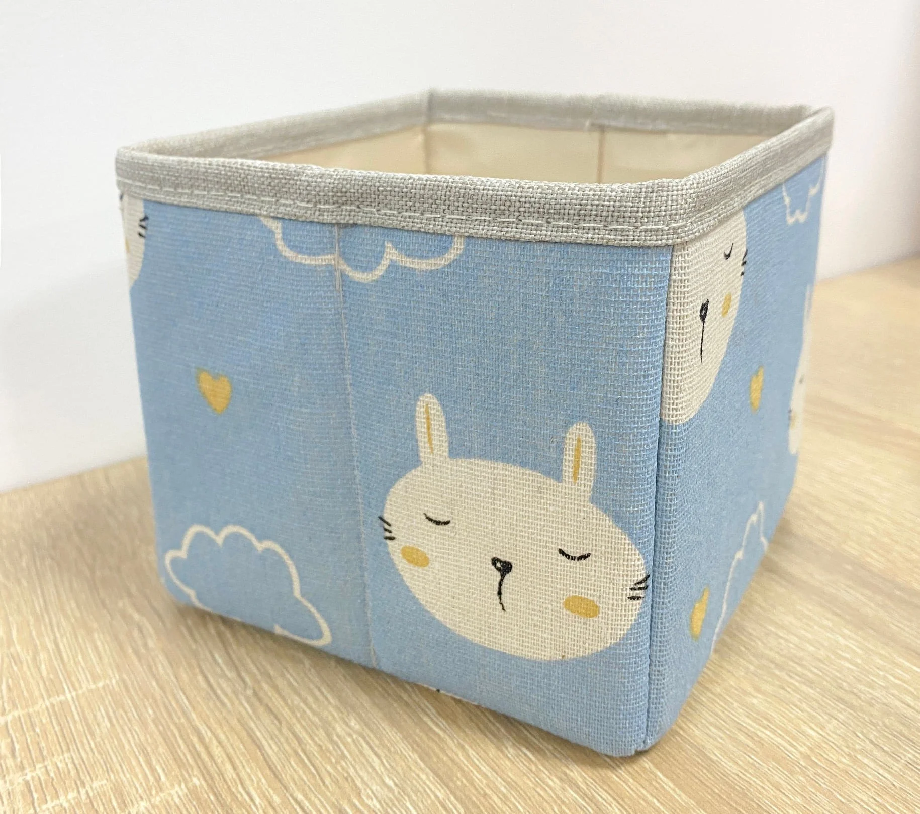 MA13.1 Customized Factory Price Plastic Storage Bins & Boxes Foldable Fabric Cosmetic & Trapping Home Organization