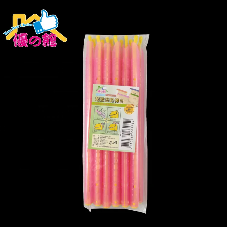 Multifunctional snack fresh keeping bag sealing clip