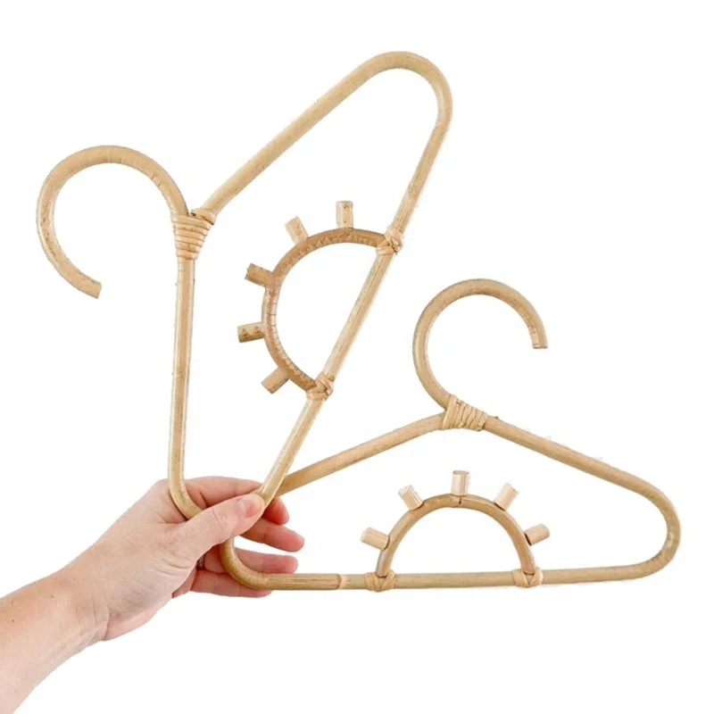 High Quality Rainbow Heart Flower Shape Wooden Bamboo Hanger for Kids Custom Size Plastic Clothes Rack Cheap from Vietnam