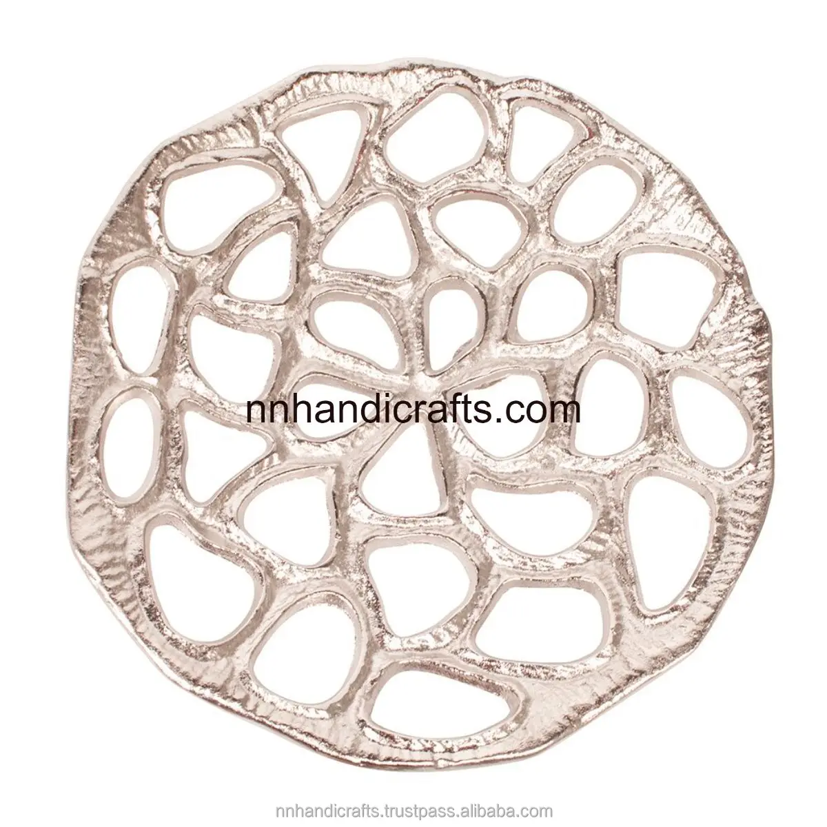 Hot Selling Metal Aluminium Casted Cast Nickel Plated Silver Round Circular Perforated Metal Wall Art Metal Wall Art Accent For