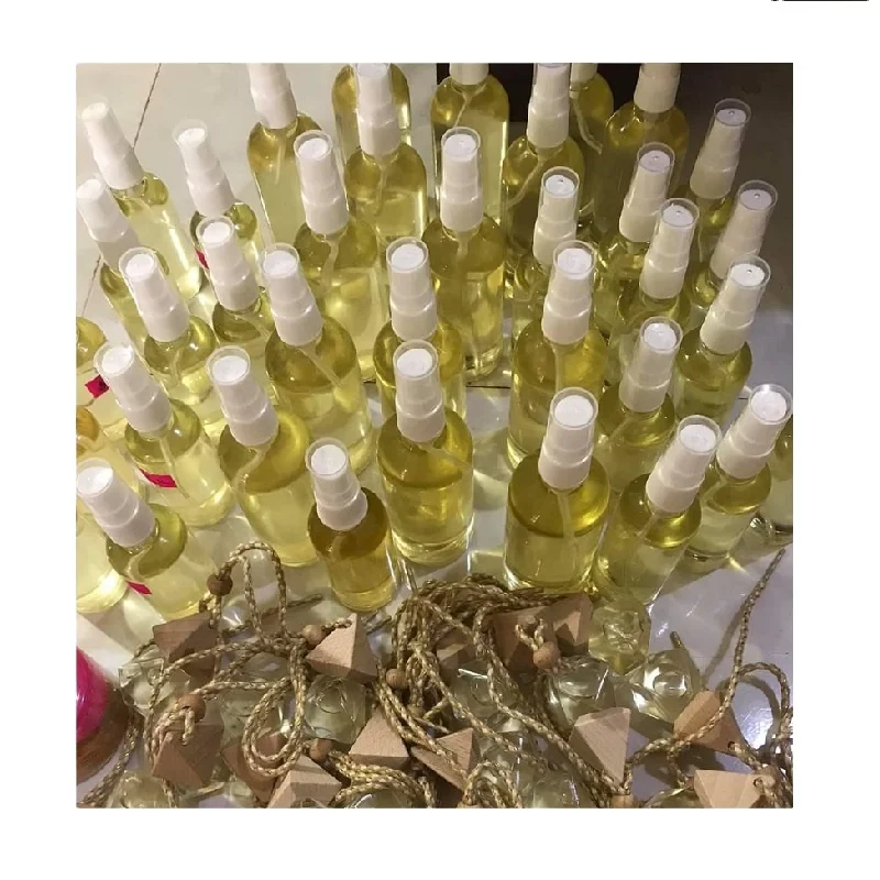 HIGH QUALITY VIETNAM LEMONGRASS OIL REASONABLE PRICE FOR WHOLE SALE