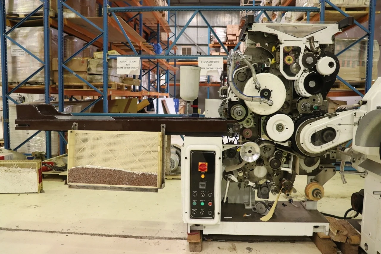 Cigarette Machine for manufacturing of cigarettes mark 8 with Hauni max multiroll tobacco machine fully automatic