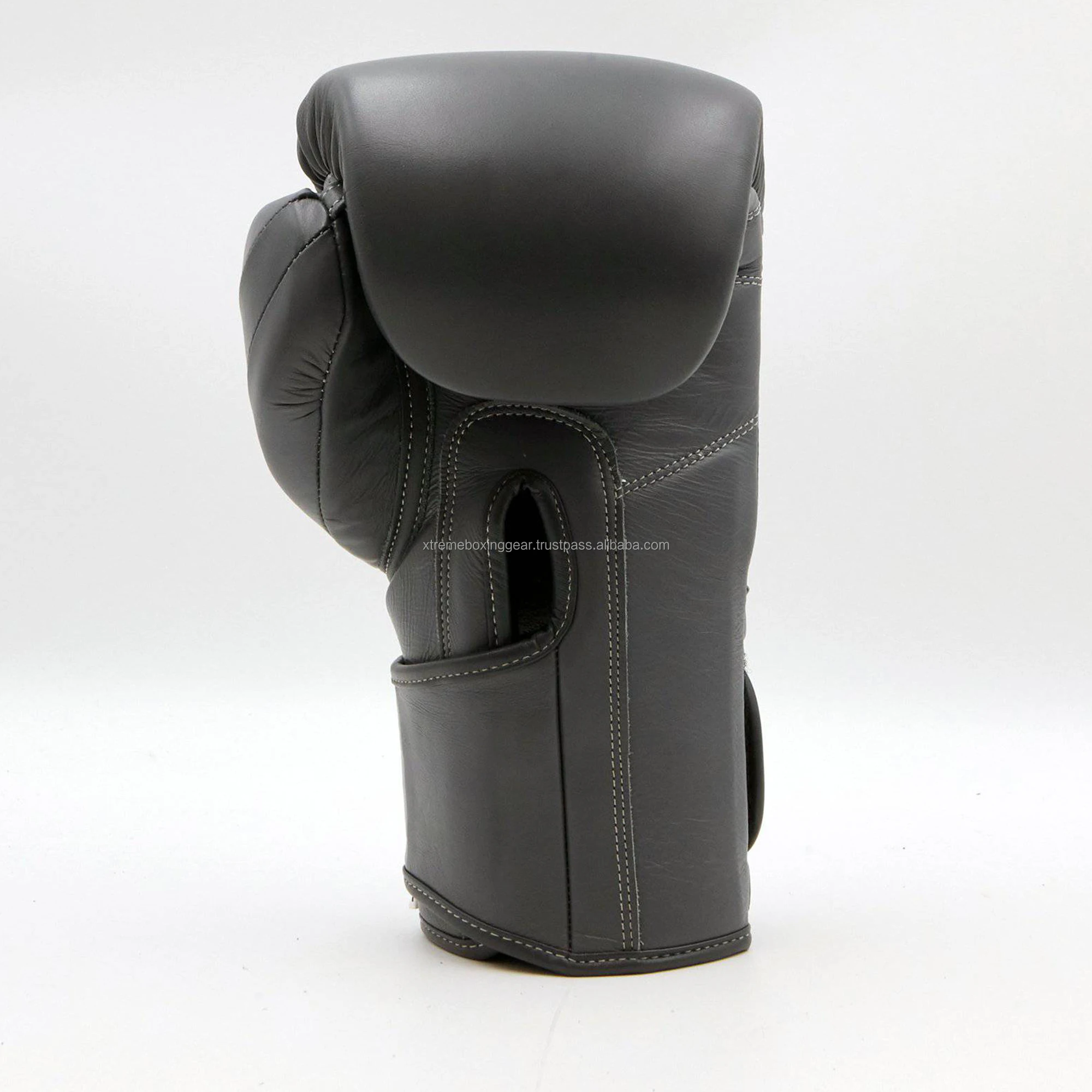 Wholesale Punching Bag Boxing Gloves with Custom Design Original Cowhide Leather accept Personal OEM Logo