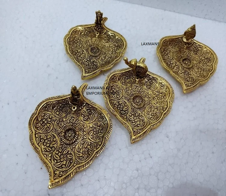 new Trending Elephant Design Metal Carved Incense Sticks Burners/Holders Wholesale From India