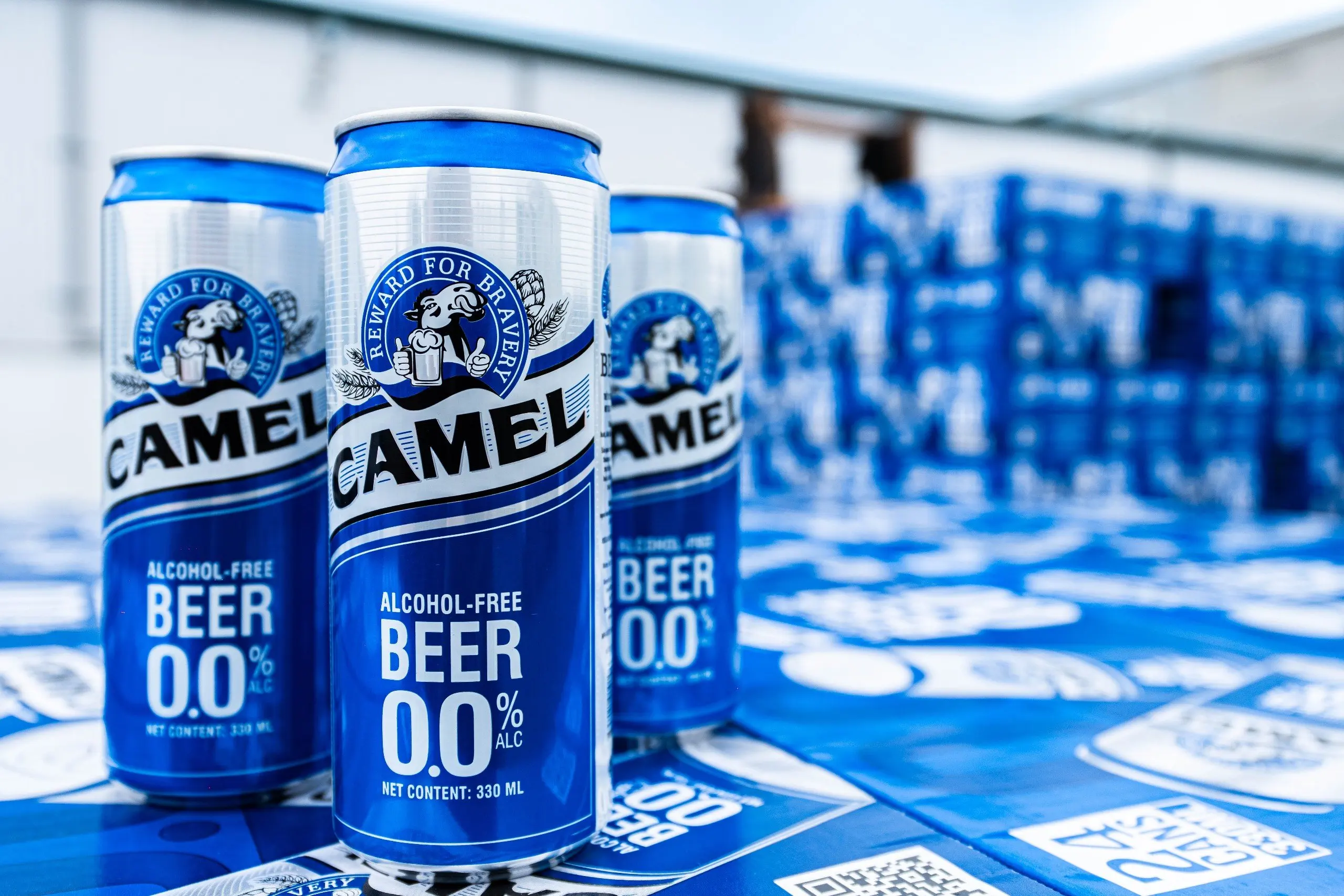 No Alcoholic Lager 330ml Draft Brewed Perfectly Refreshing Stout Beer OEM ODM Carton Box Packaging