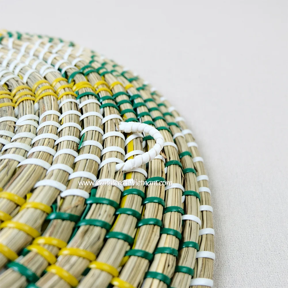 Handmade New Style round Woven Seagrass Wicker Placemat High Quality Indoor Wall Decoration from Vietnam for Restaurant Use