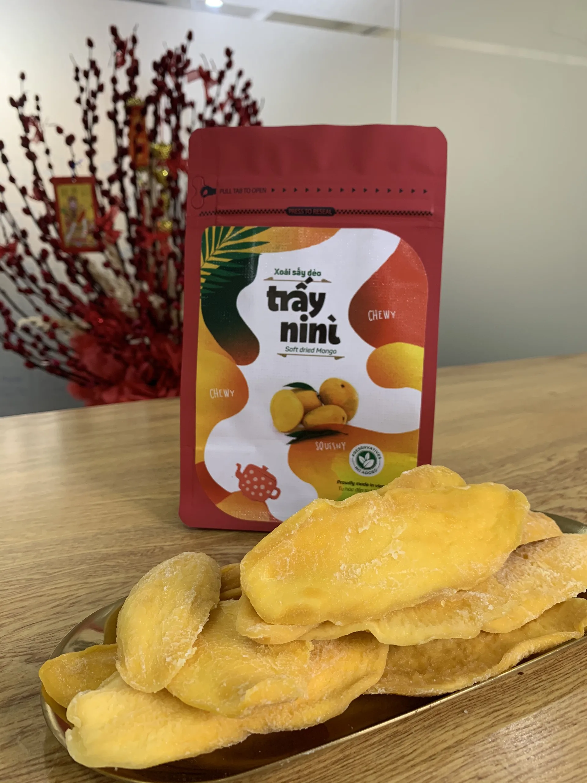 Taste Sweet mango dried from Vietnam Sliced Shape Cultivation type Packaging Vacuum Pack Hot 2022