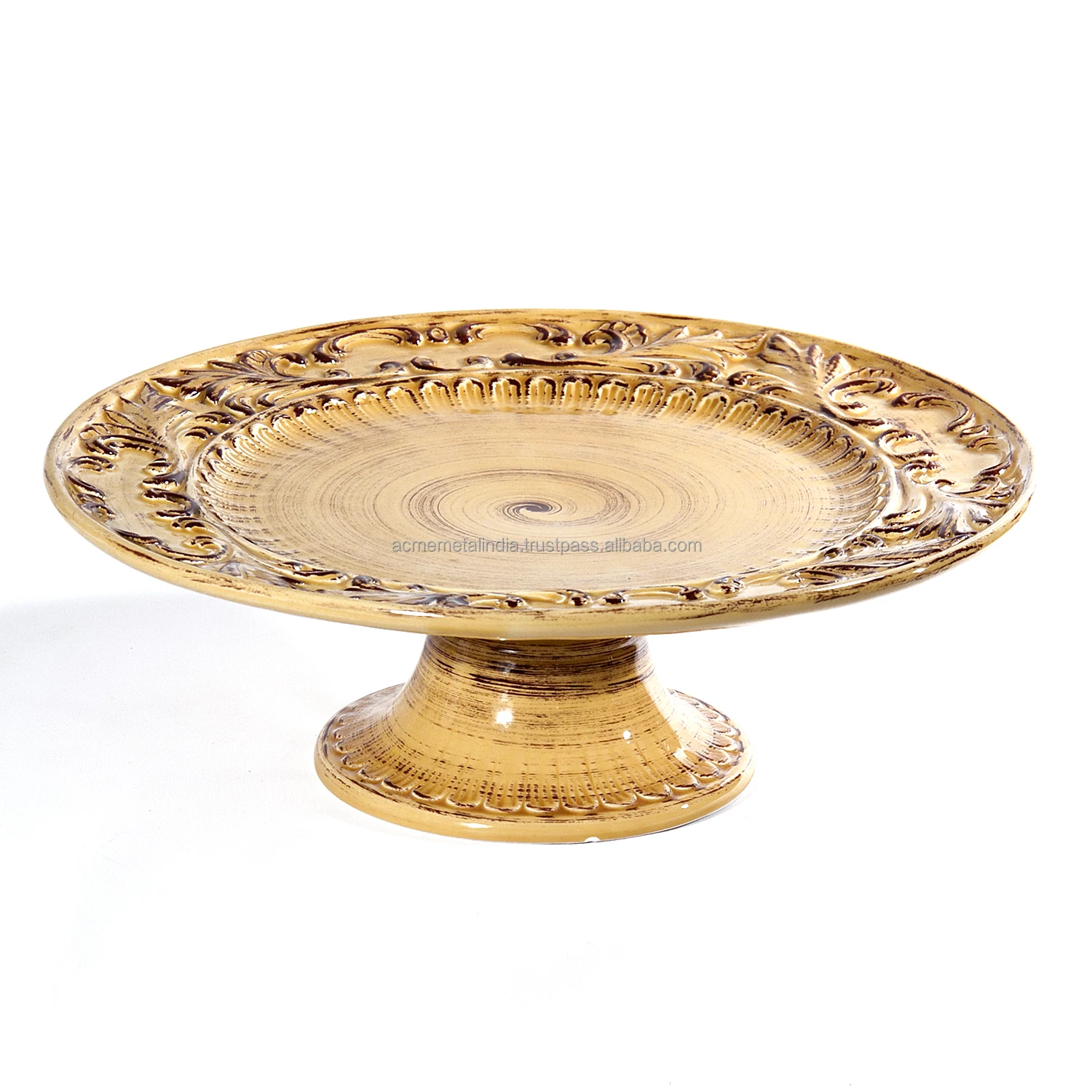 Elegant Simple Design Metal Cake Stand Gold Plated Round Shape Antique Style Dessert and Cake Stand at a Reasonable Price