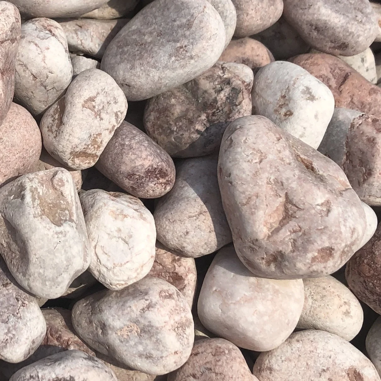 Недорогая розовая неполированная Известняковая форма