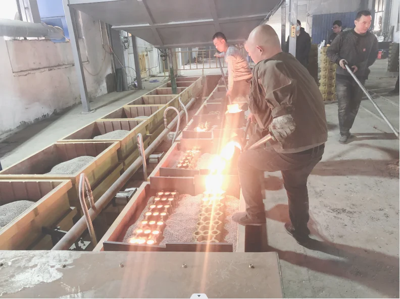 Hanging Bidirectional Cast Iron/WCB/stainless Steel Door Type Knife Gate Valve  Can Cut Off/adjust Flow and Control Water Level