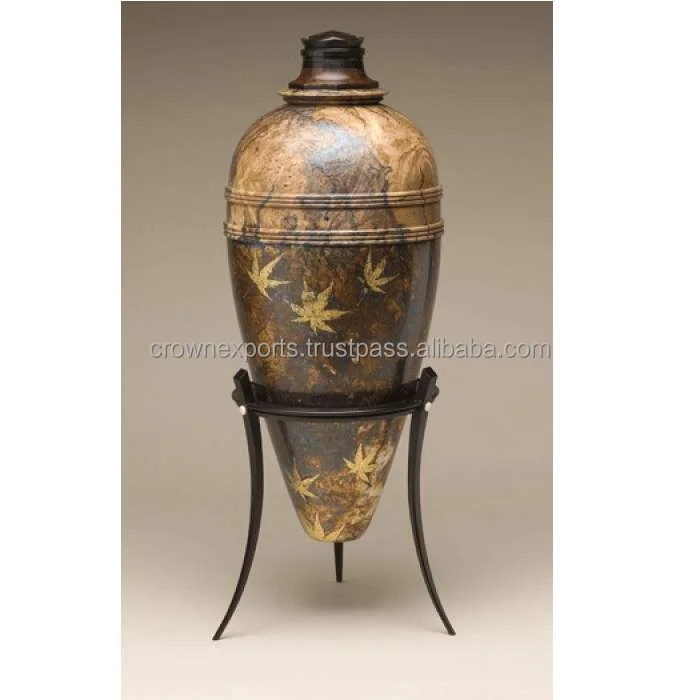 CE-URN-0007.jpg