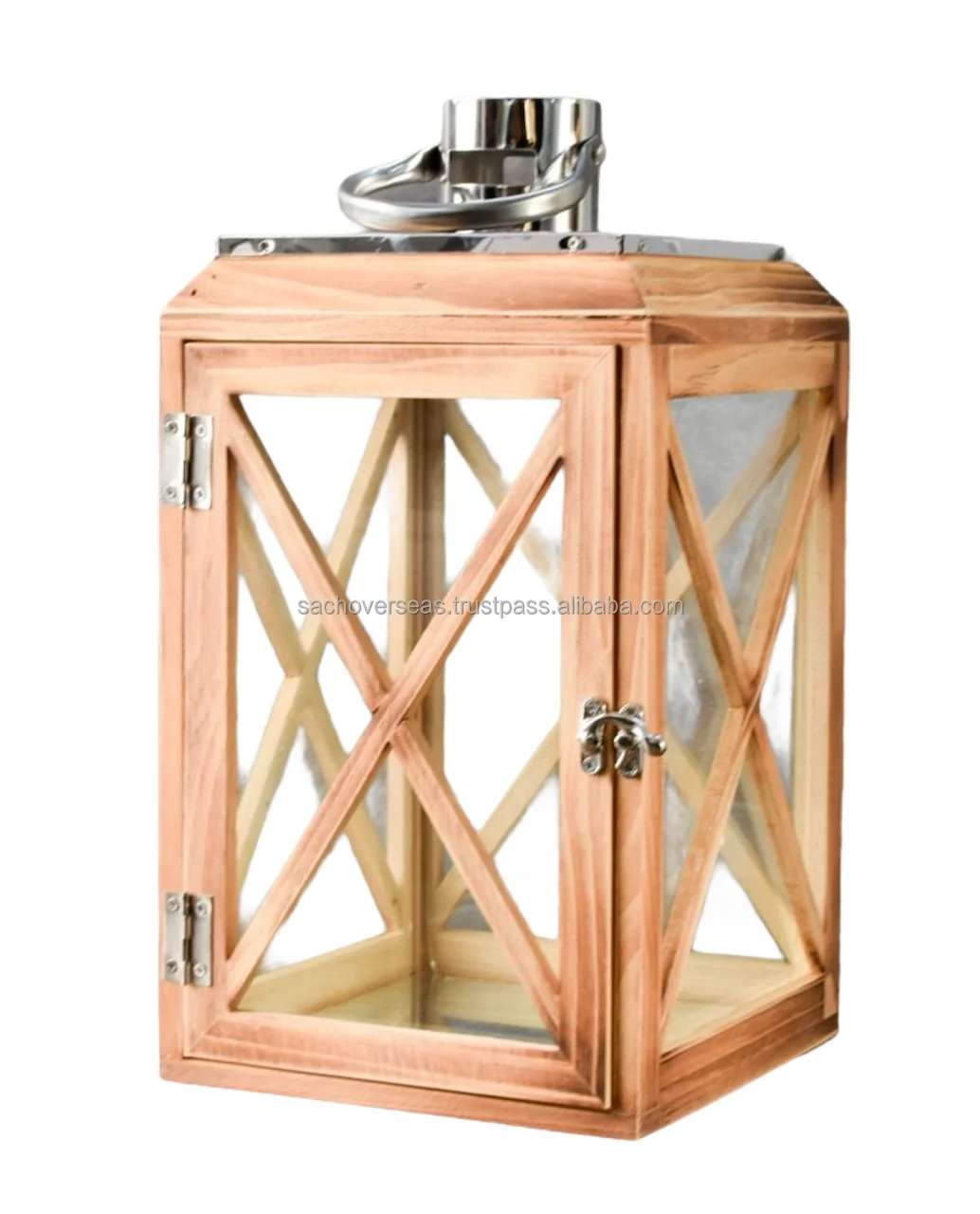 Metal Top Wooden Candle Light Decorative Lantern for Outdoor Dinner Lightning in Beach Resorts