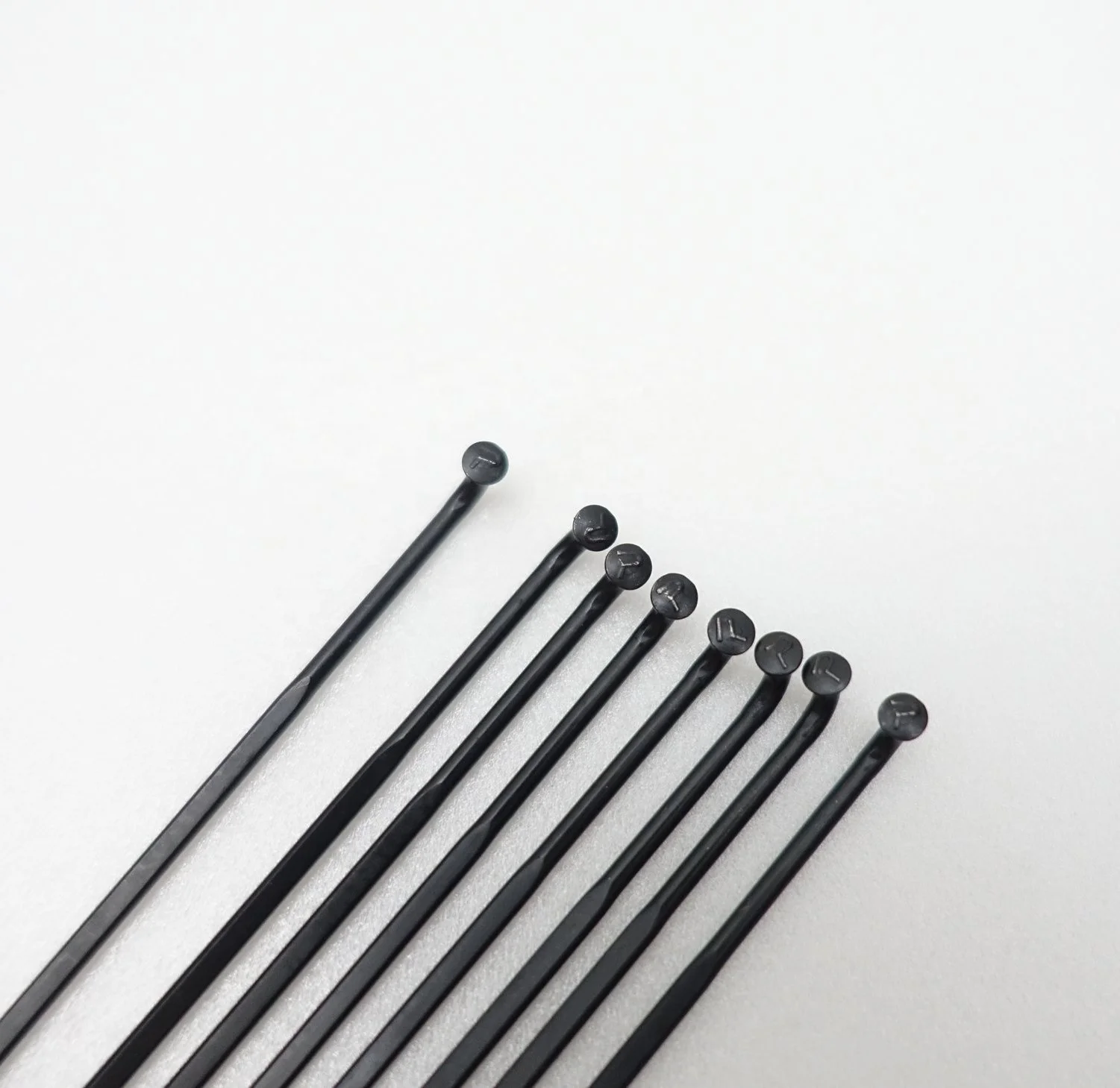 X-FREE PSR Swedish iron black 1423 flat spokes The material is lightweight and tough B11-24