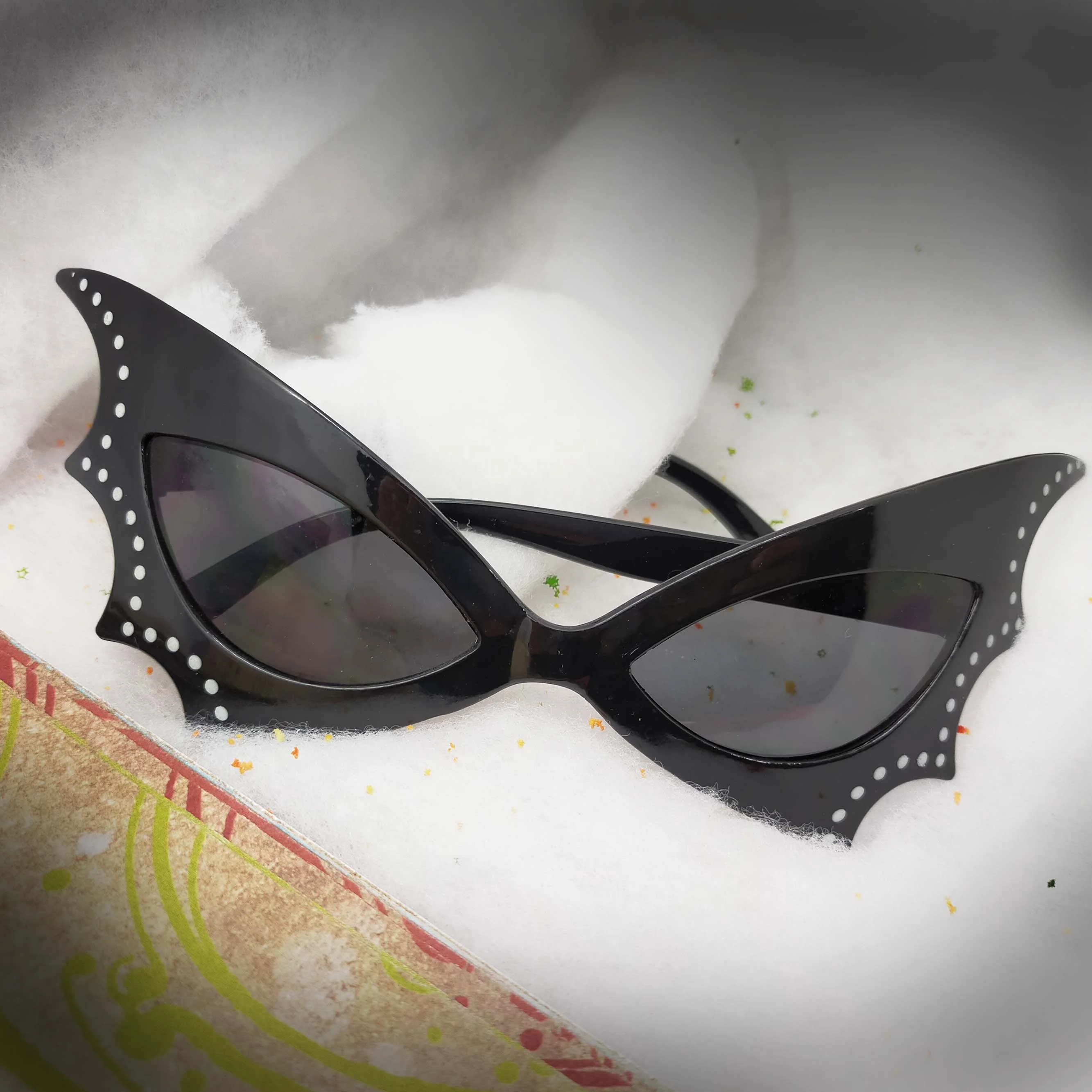 Funny Halloween Spider Web Bat Glasses for Kid and Adult Fashion Jewelry and Gift