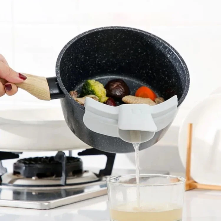 Maisons kitchen Tool Anti Spill Silicone Food Funnel Pour Clip-On Pan Pasta Strainer Colander