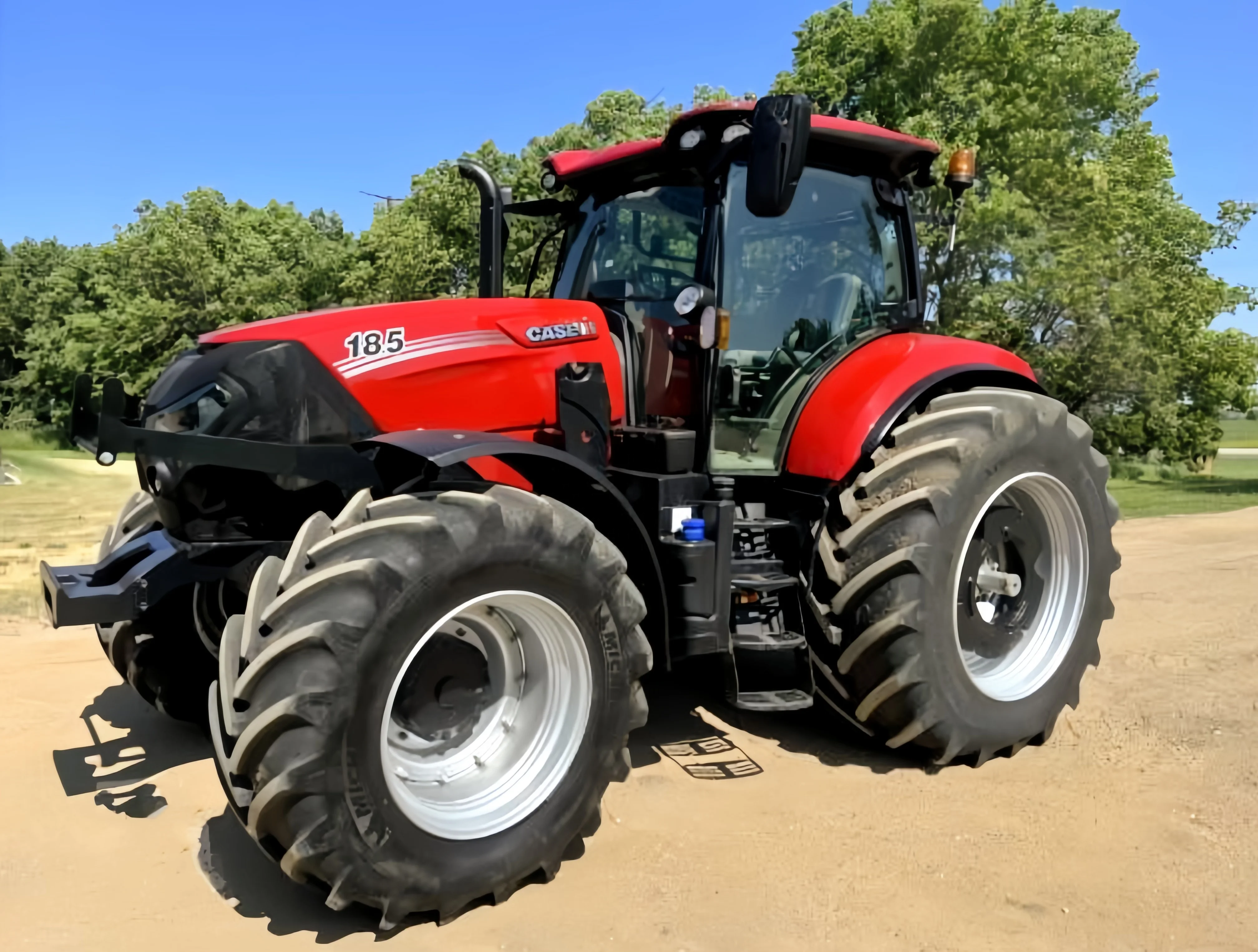 Second Hand Excellent Condition 2022 CASE IH PMA 185 Agricultural Wheel Tractor Ready to Ship
