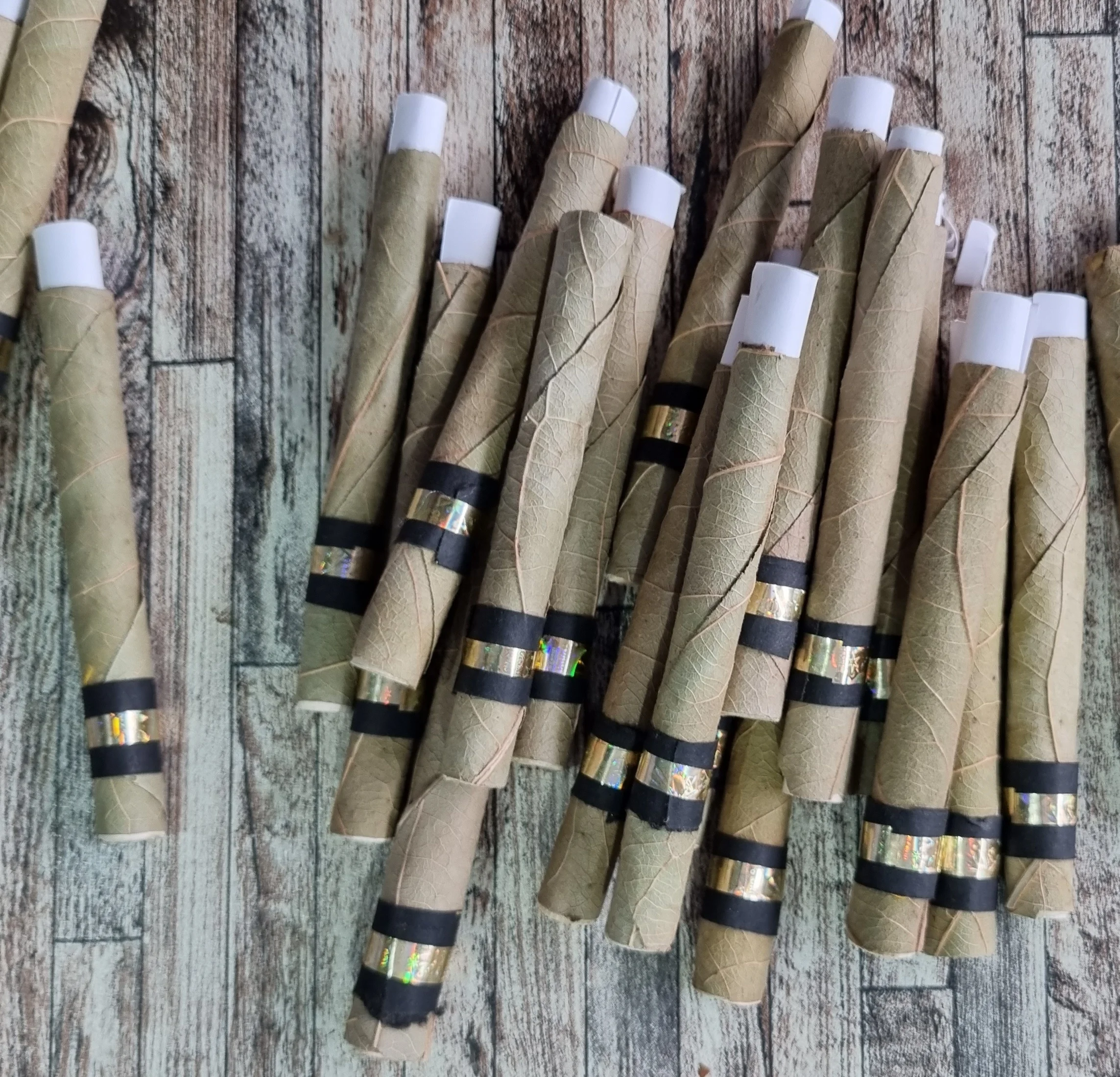 Tendu or coromandel Pre Rolled Leaf..jpg