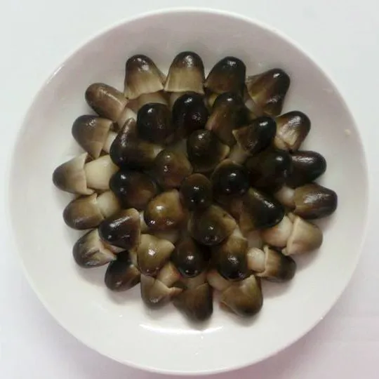 Замороженные мелкие соломенные грибы профессиональный поставщик из Вьетнама для пищевых продуктов Ms Hana