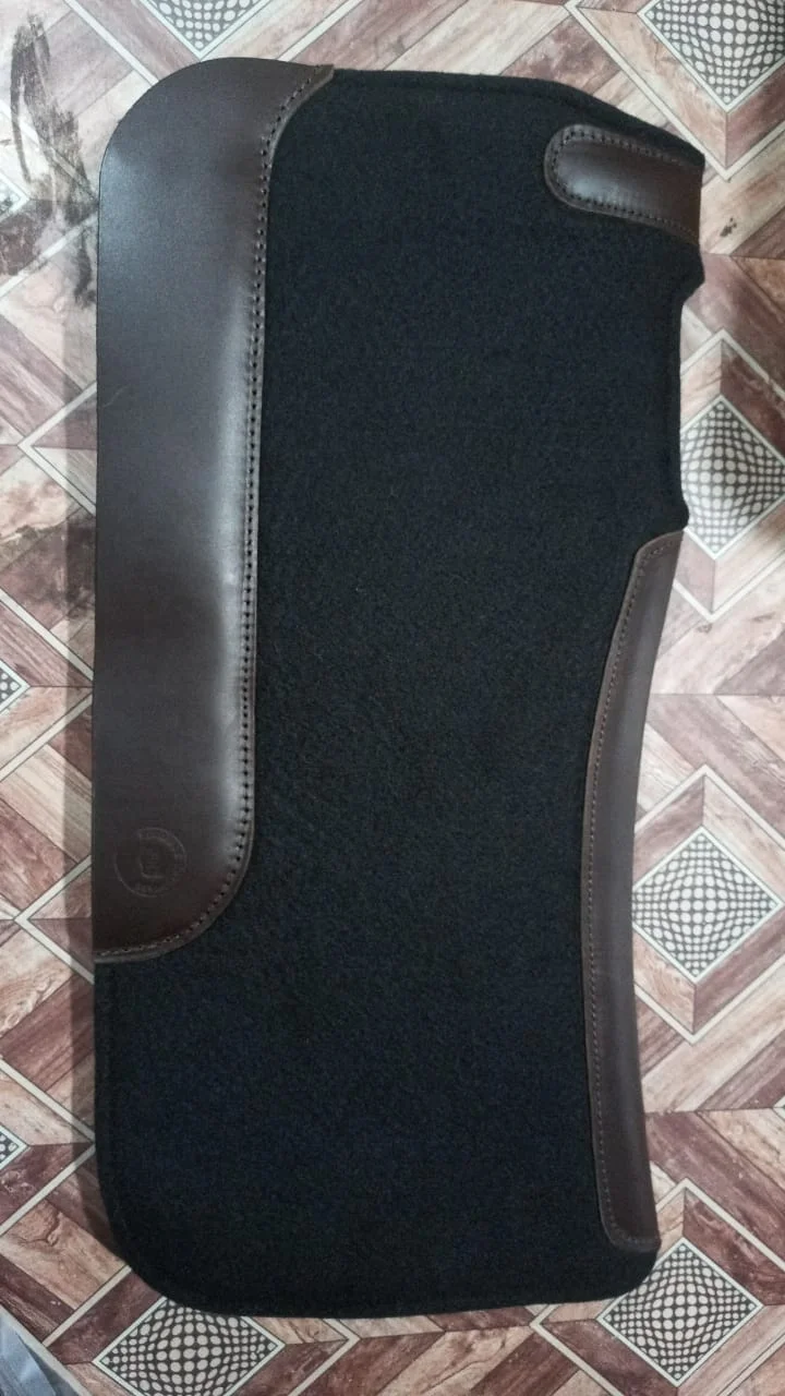 Wool Felt western saddle Pad 100% Merino Wool Felt style Equestrian Pads Saddles For Horses racing product at factory prices