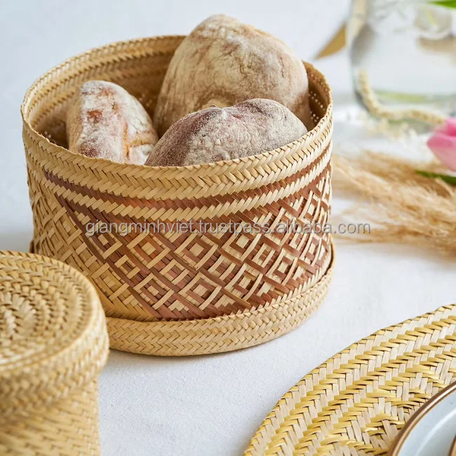 Natural Safe Decorative Vietnamese Bamboo Organiser Bamboo storage basket for Storage Home Decor Christmas Gifts