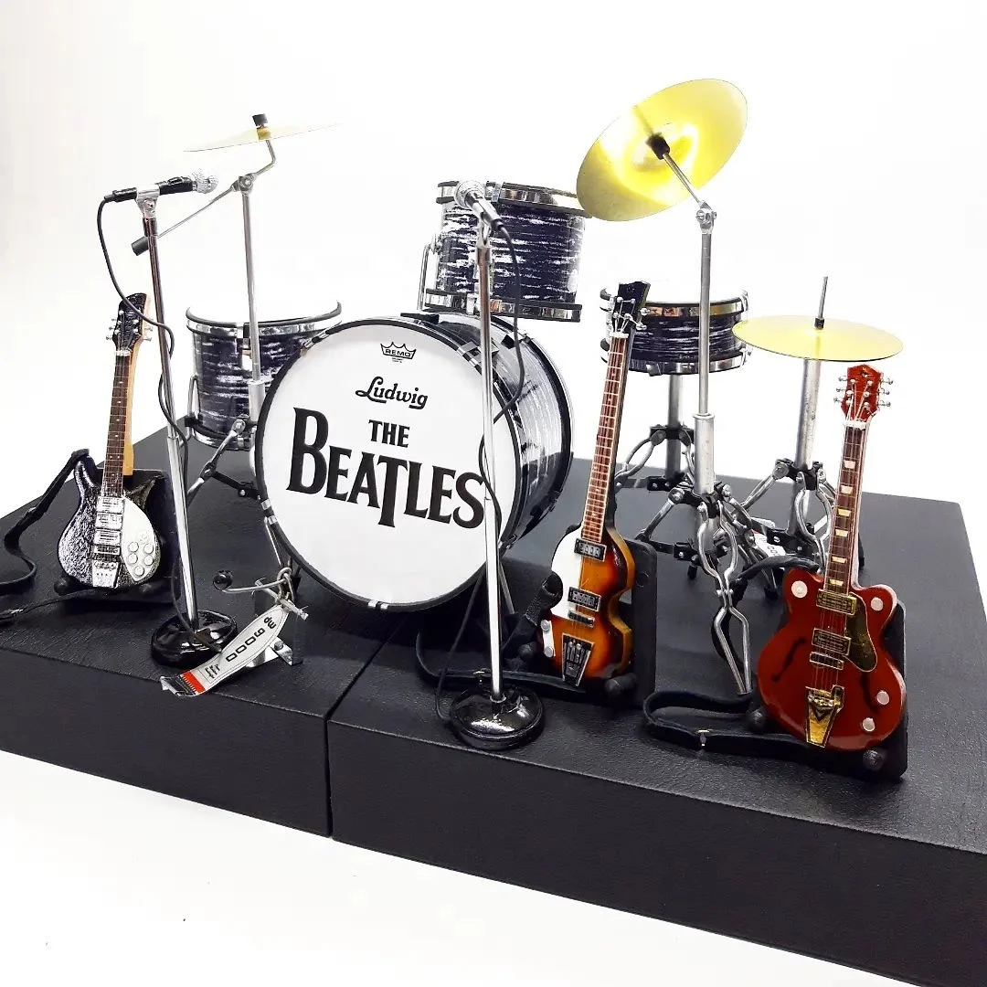 Miniature Guitar And Drum uk the beatle  Design | Miniature guitar Free Exclusive Box Use Stage For Action Figure