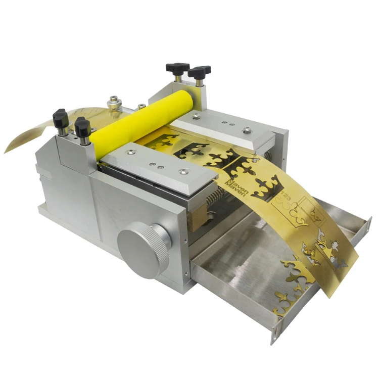 Mavenlaser desktop Enclosed 3D Fiber Laser Marking Machine jpt or raycus max cutting gold silver jewelry metal plates