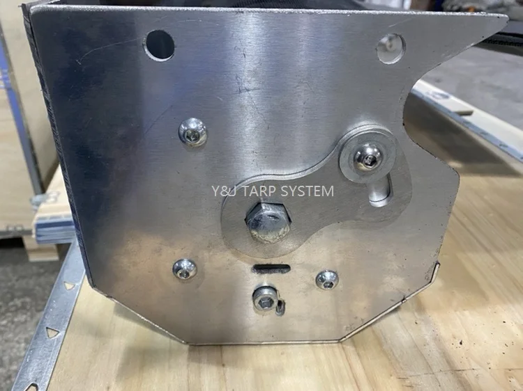 Полуавтоматические тянущиеся брезы для надежного использования на самосвалах и