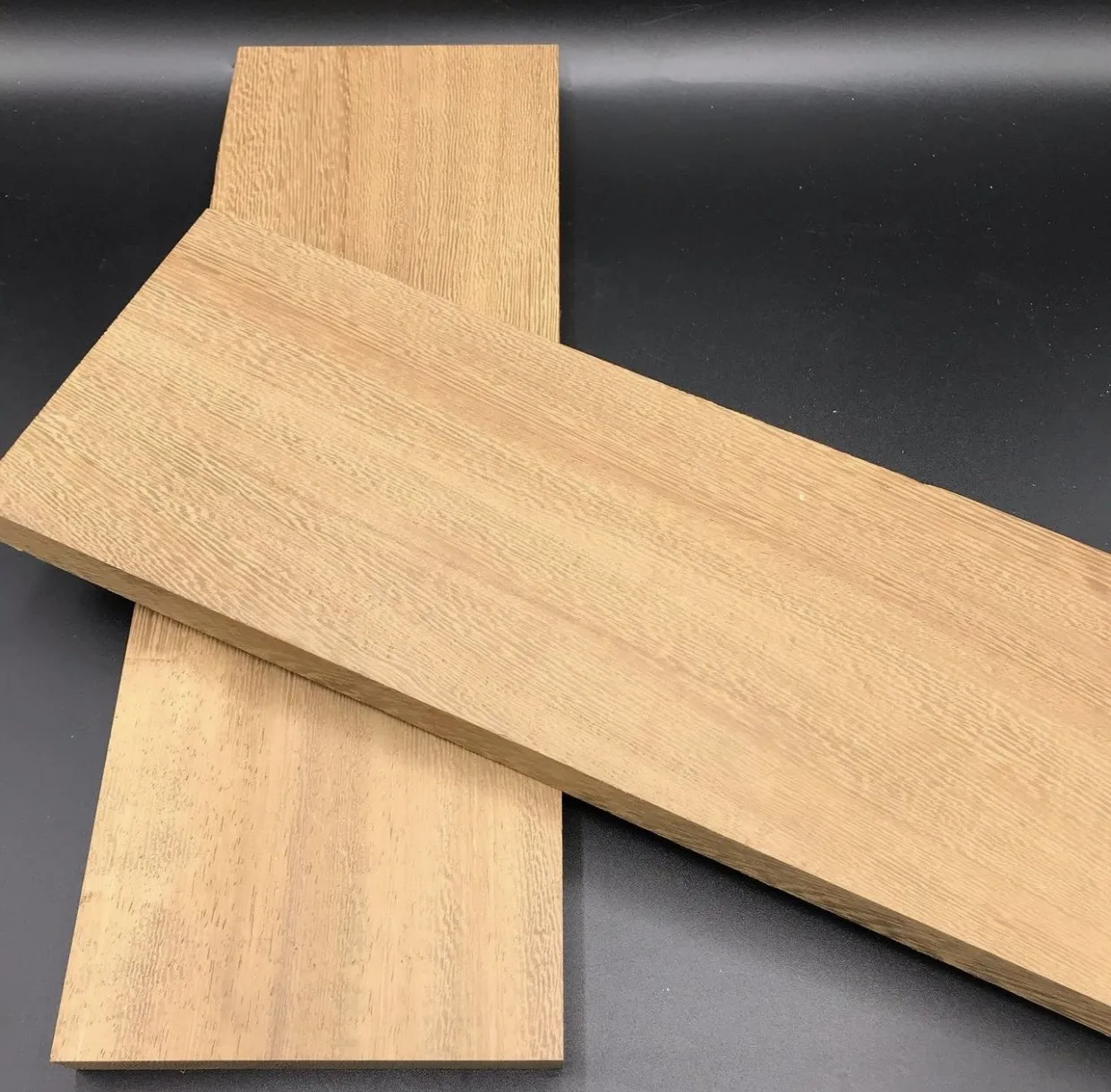 Iroko Pressure Lumber Africa Wood Hardwood Flooring Block Board Wooden Solid Hardwood Lumber Wood For Construction