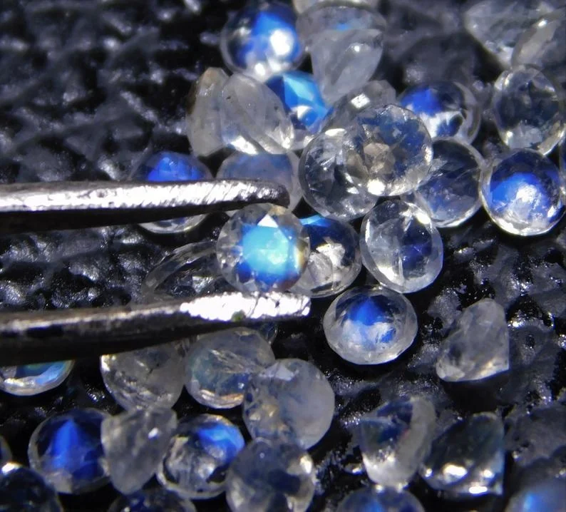  Натуральный разноцветный лунный камень круглой формы свободный драгоценный полированная граненая Роза