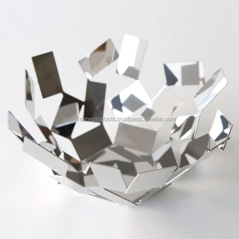 Buy Decorative White Color Metal Countertop Fruit Holder Basket For Home and Restaurant Uses Wholesale Prices