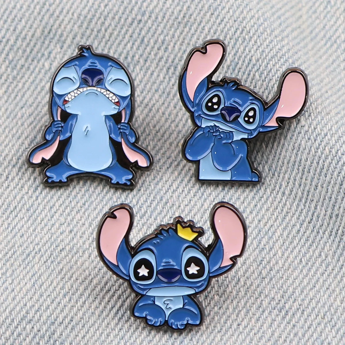 Wholesale Badge Maker Custom Your Own Design Metal Soft Enamel Lapel Pin Gold Plated Cute Enamel Pins Metal Emblem