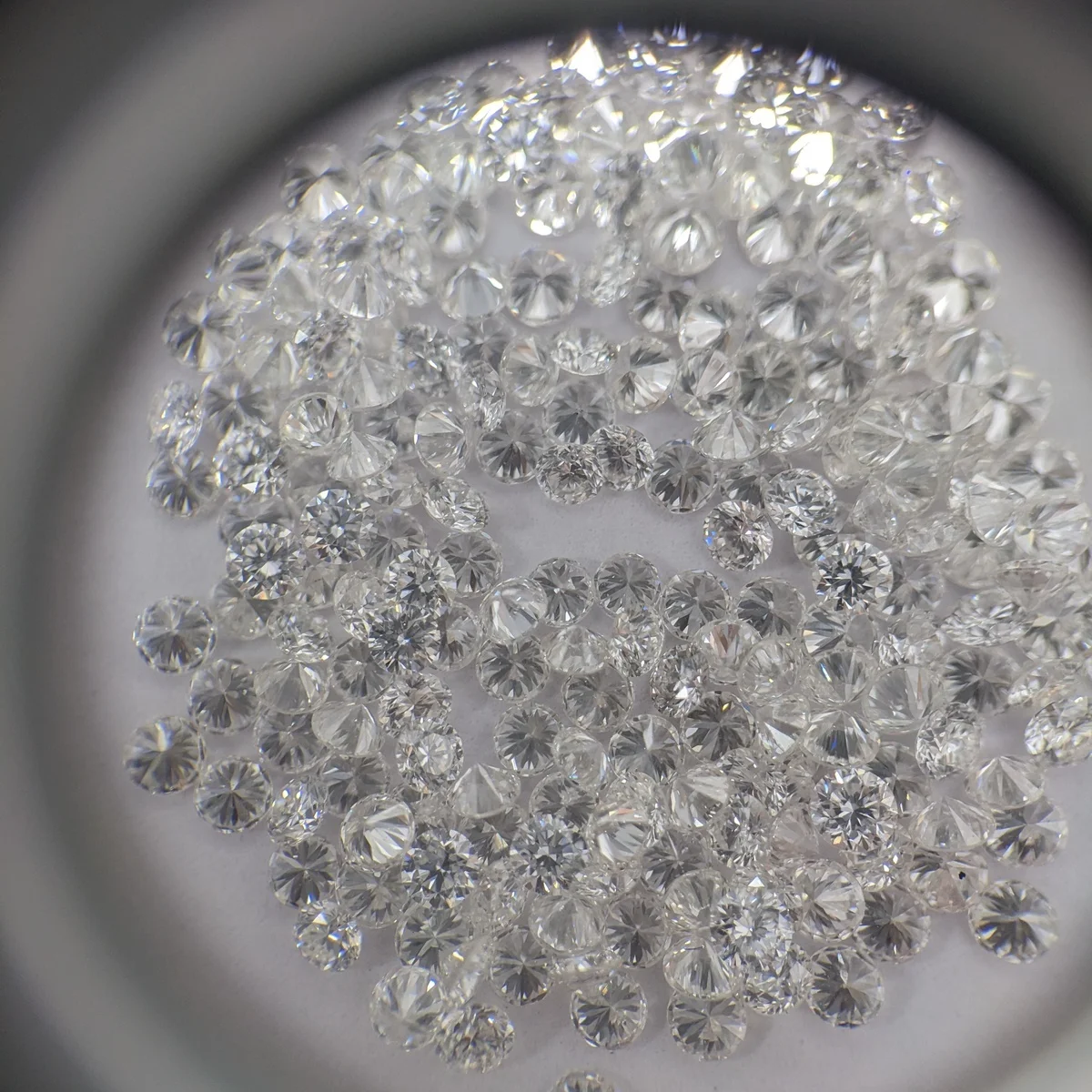 Polished Natural Diamond in VS EF from Size 1.80mm to 2.05mm for Fine Jewelry Diamond Necklaces Making