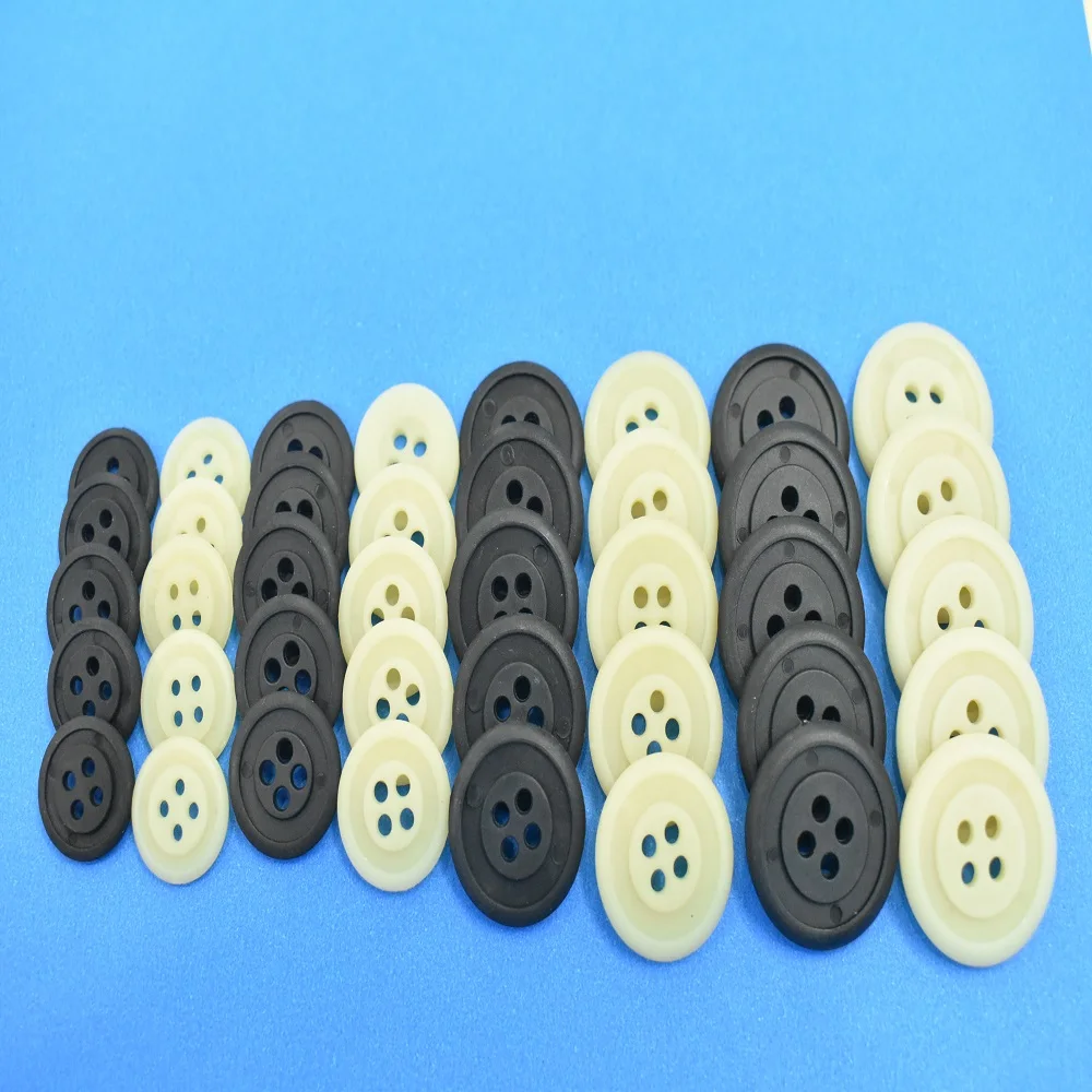 Hot Sale Recycled Nylon Suitable for T-Shirts Polo Simple Design Black Round 4 Holes Shirt Button