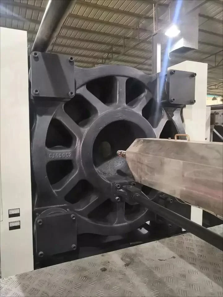 Chenhsong Used JM-368 Horizontal Medical Syringe Injection Molding Machines For Sale