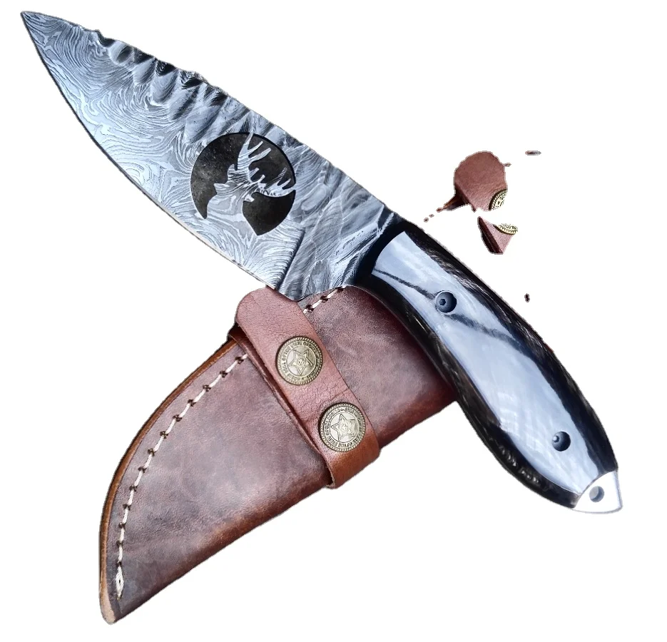 
Fix Blade Damascus Hunting Knife Handle Material Buffalo 