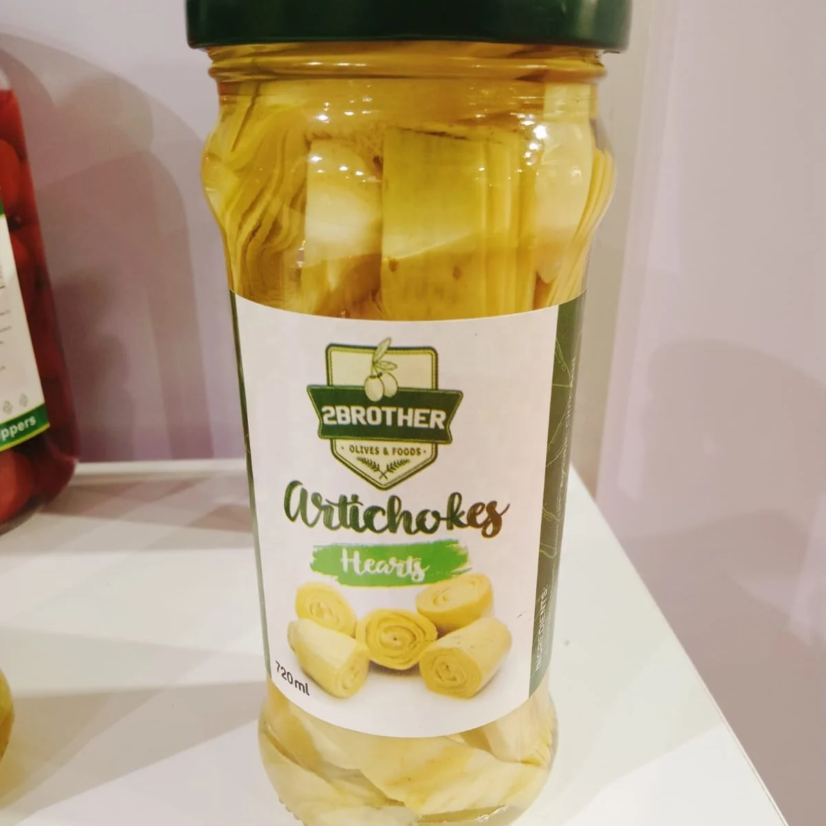 Свежие нарезанные артишоки