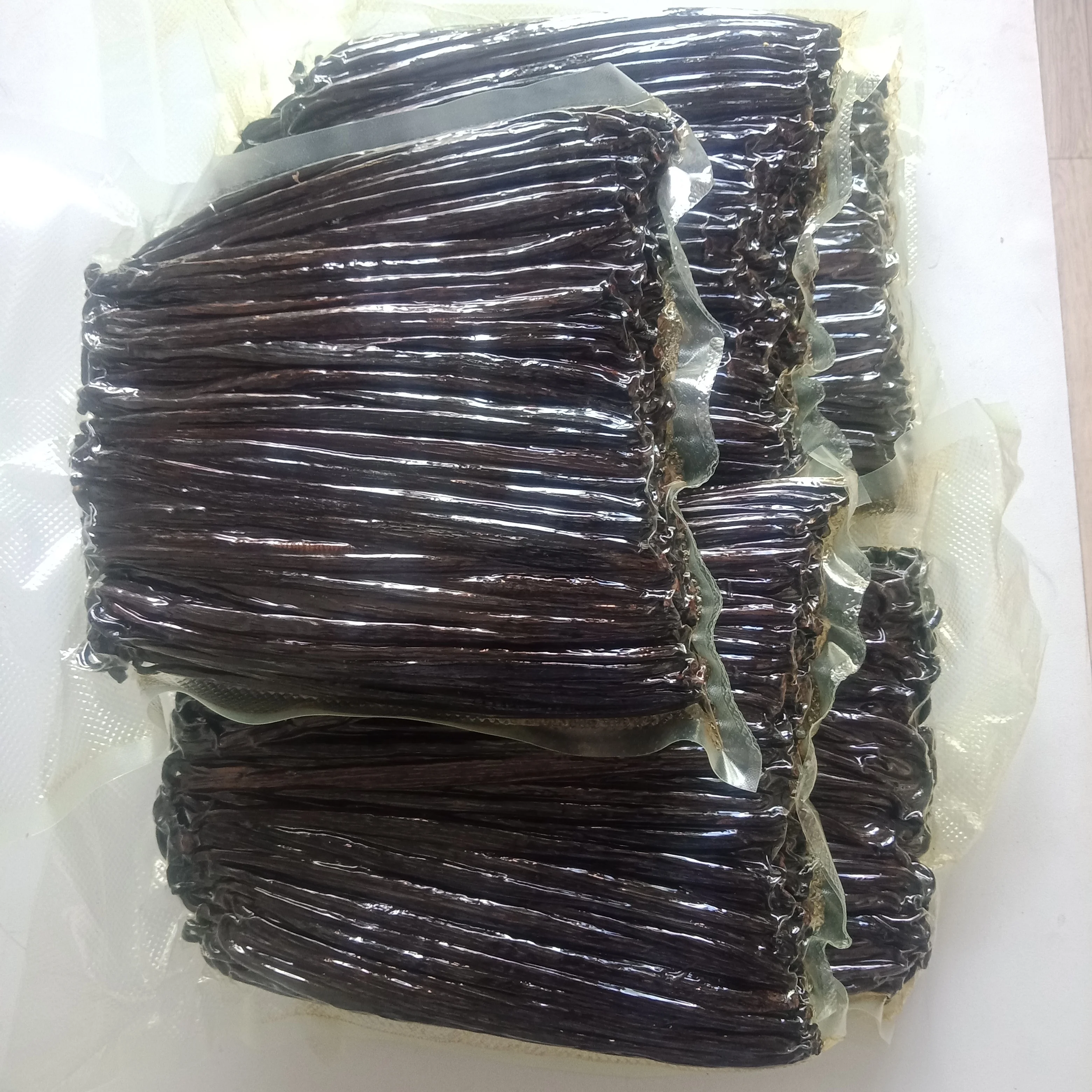 VANILLA BEANS PLANI PREMIUM QUALITY