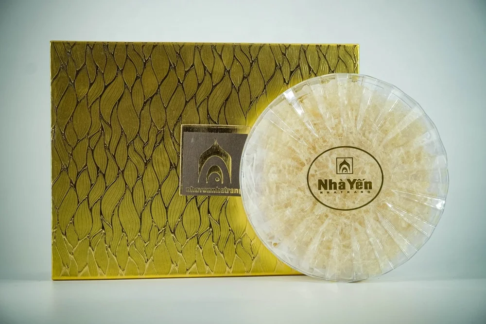 Изысканные крошки белое Птичье гнездо приносит большое здоровье всей семье.