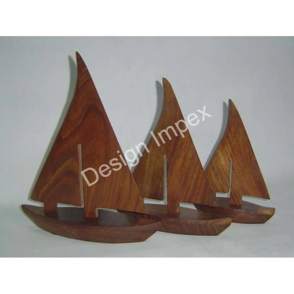 Natural Finished Wooden Yacht Table Decorative Nautical Boat Model Hot Selling Nice Quality Wooden Boat At Low Prices