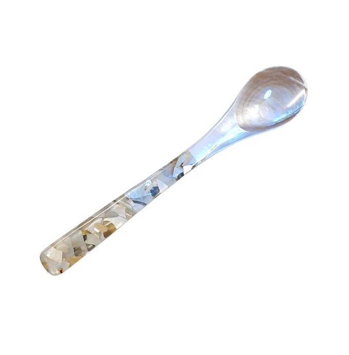 Cheap price shell and mother of pearl spoon for caviar egg tea sugar salt and pepper tea and coffee from Vietcrafts