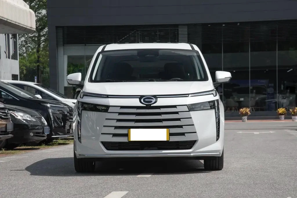 Лидер продаж гибридный автомобиль Trumpchi E8 182 ПС семиместный роскошный MPV сделано в Китае