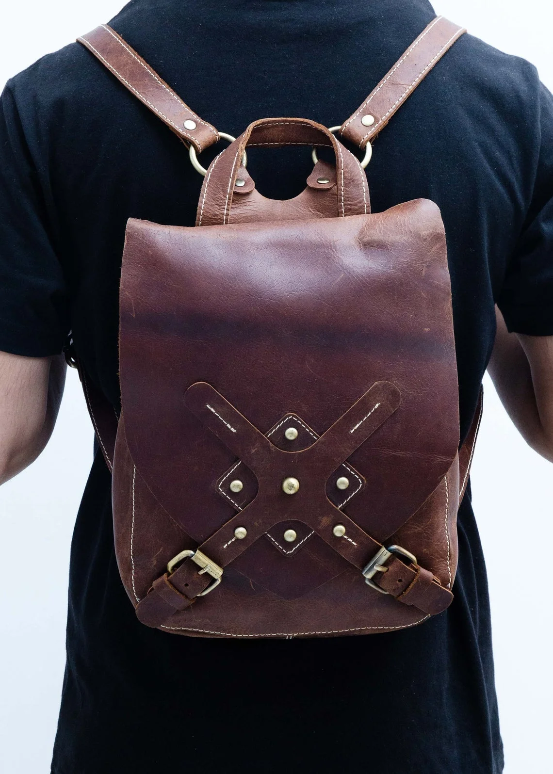 Waterproof Wholesale Genuine Vintage Leather Stylish College & School Laptop Back Pack bag For Girls & Boys Trip