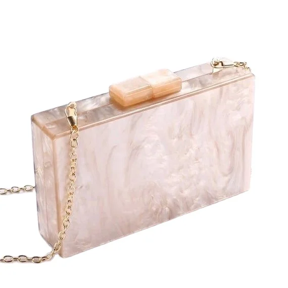 Сумочка через плечо с жемчужинами и бабочками