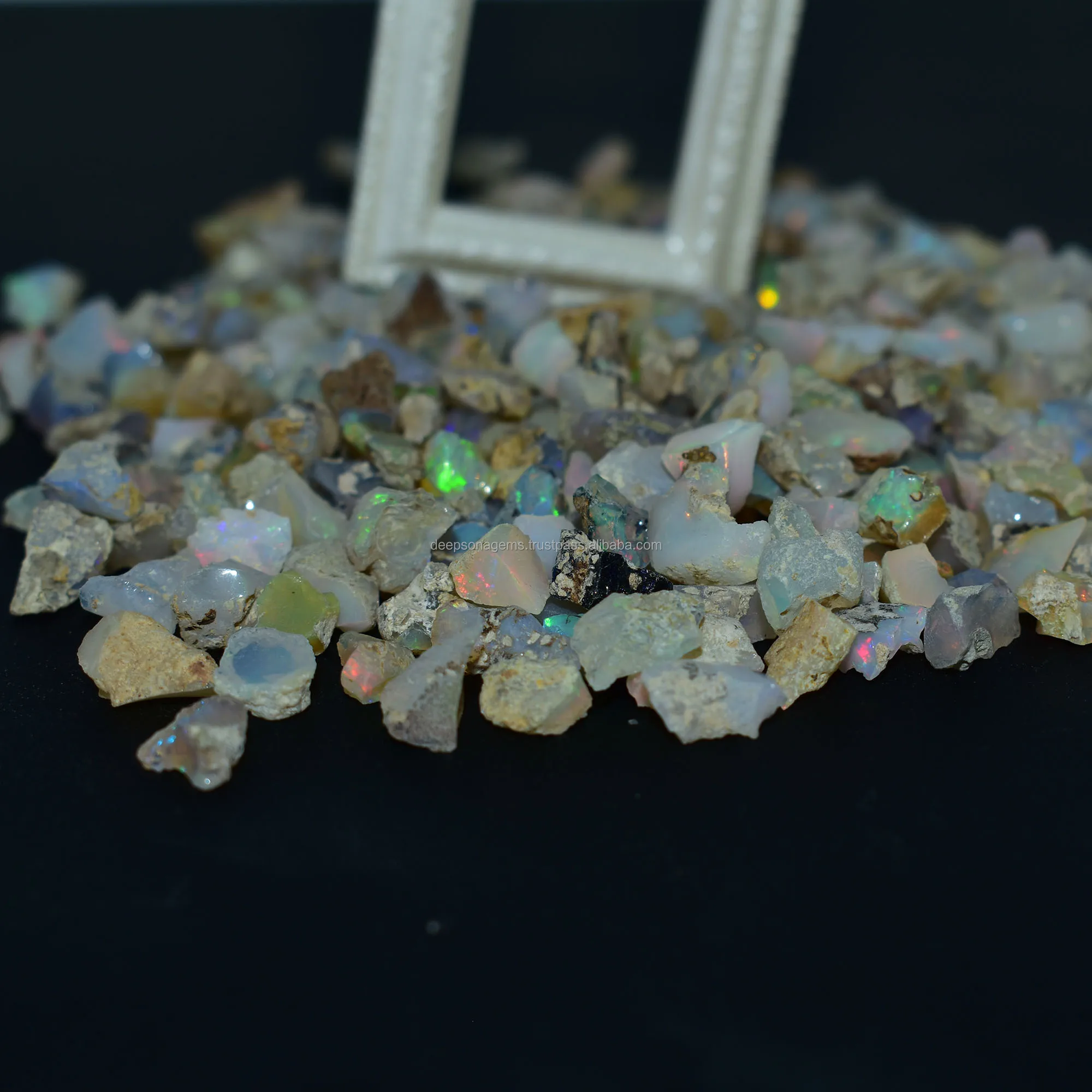 Незарезанный необработанный Эфиопский огненный опал Welo для изготовления ювелирных