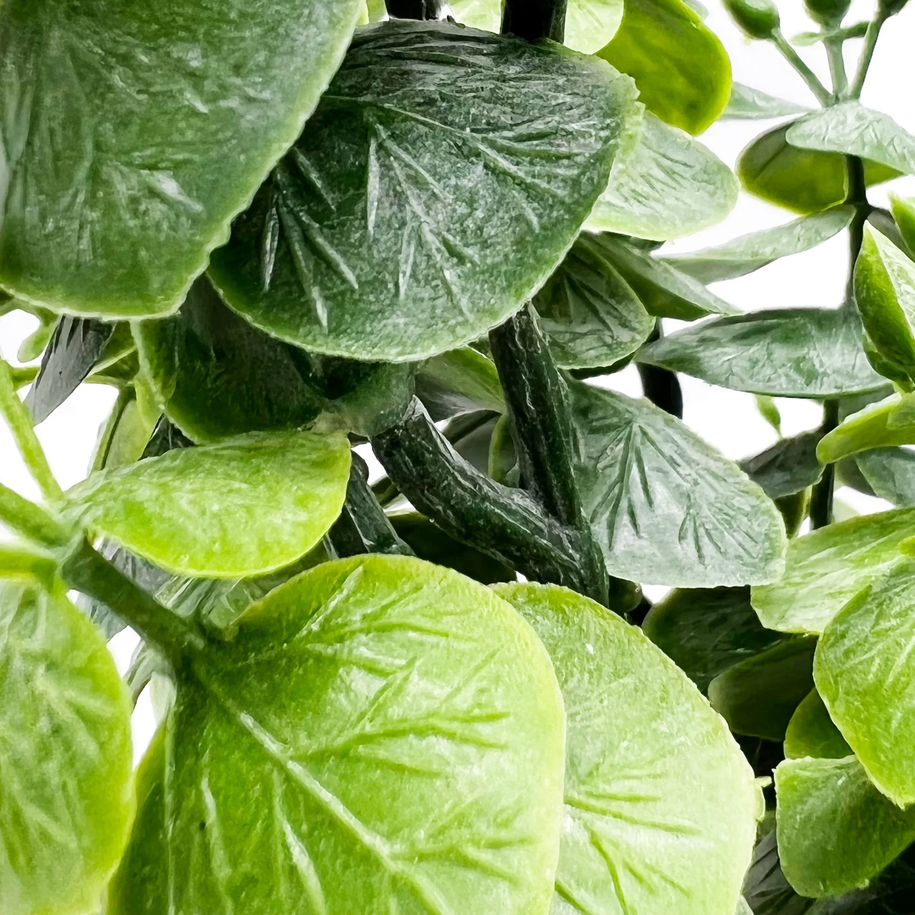 New product PE green desktop bulk wholesale artificial plants eucalyptus in cement pot luxury for home arrangements office