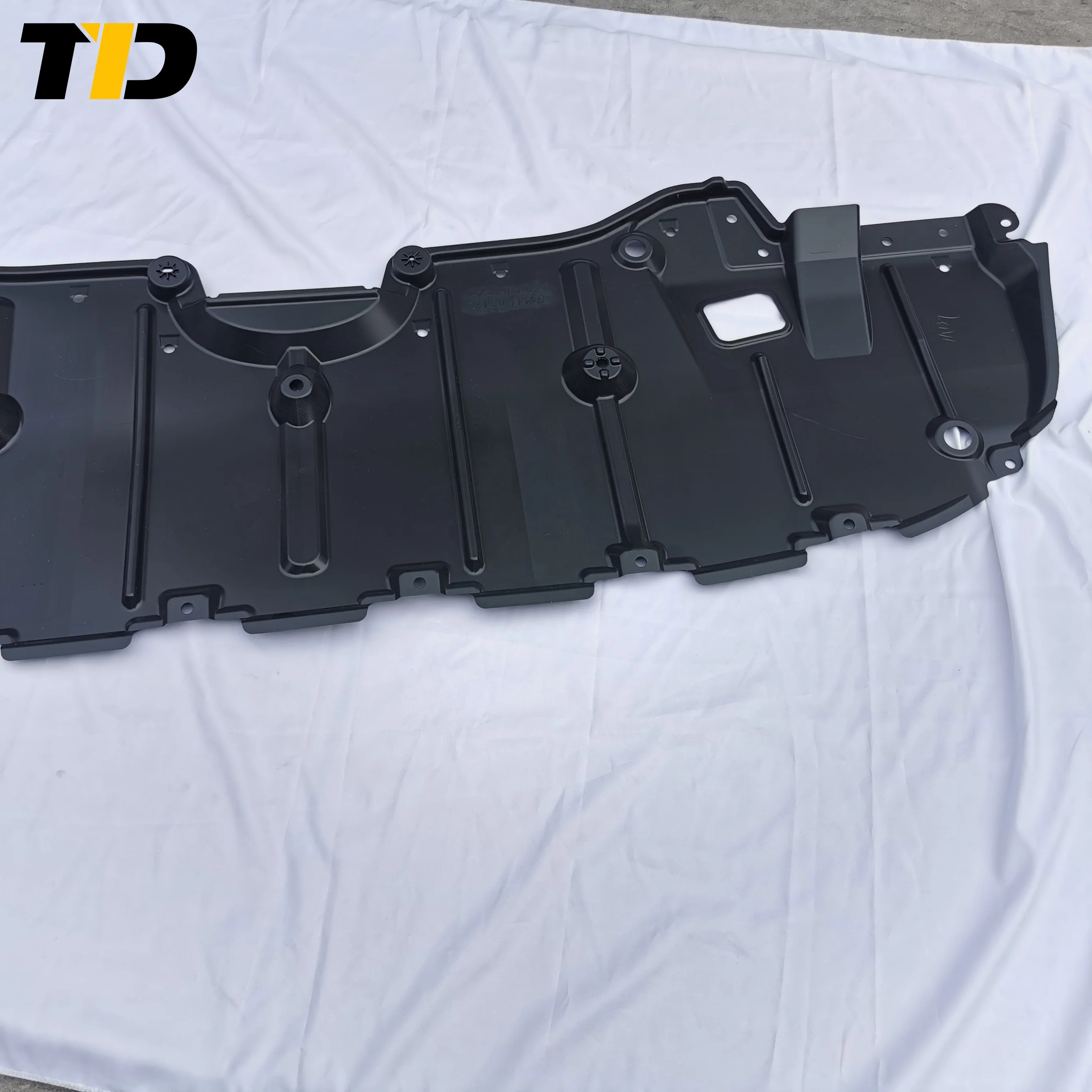 51441-0E100 Under Cover for Toyota Highlander 51441-0E180