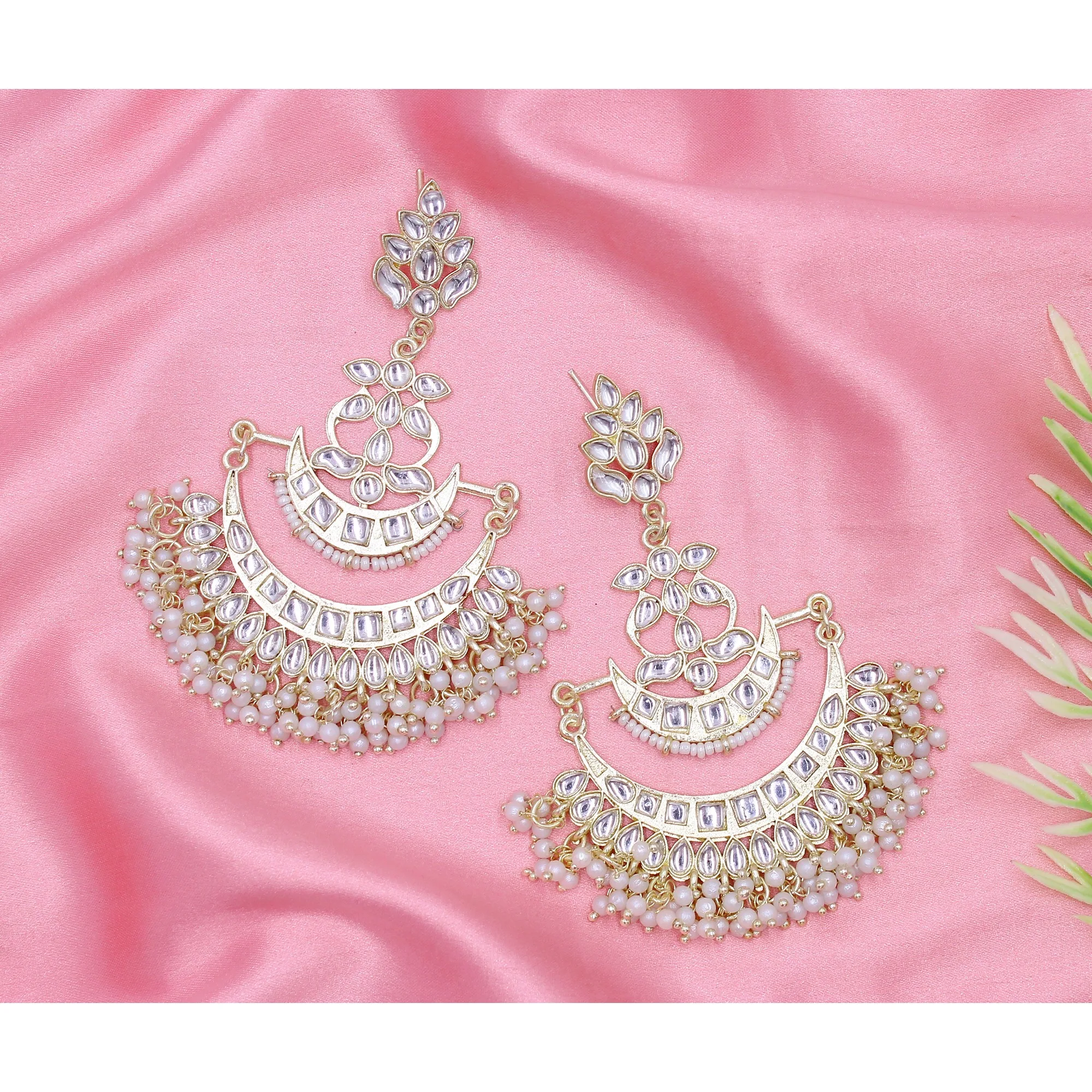 Wholesale Fashionable Gold Plated Meenakari Kundan Earrings Indian Bridal Wedding Party Jewelry With Tassel Shape for Engagement