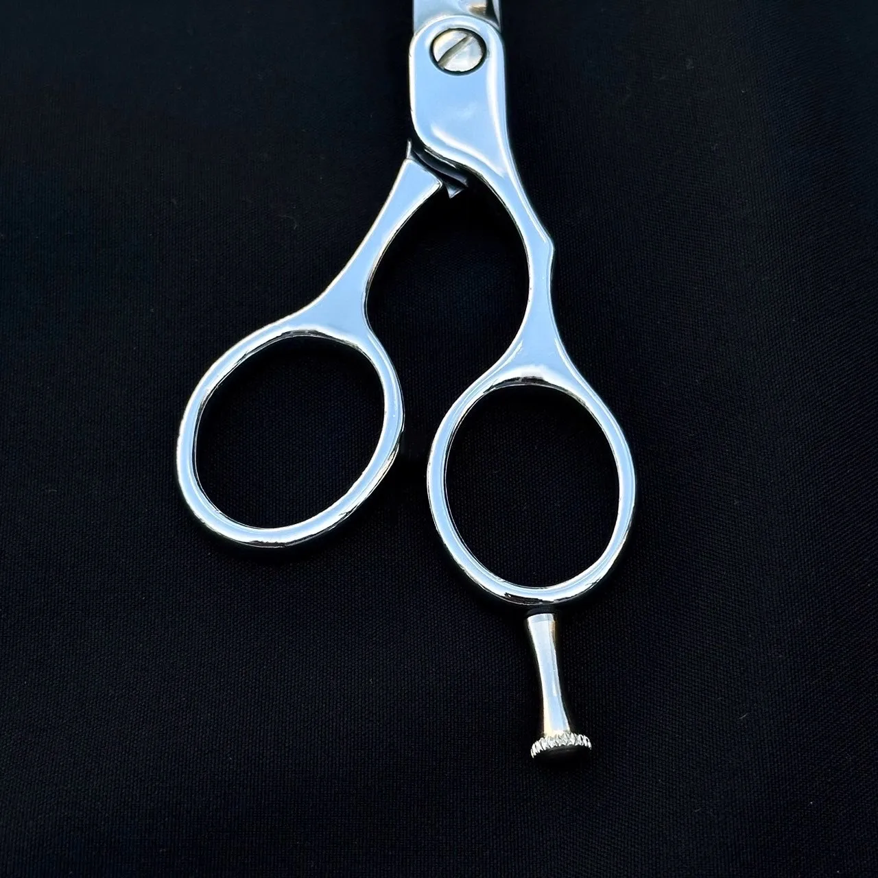 4.5 Inch Straight Adjustable Flat Screw Hair Salon Scissors