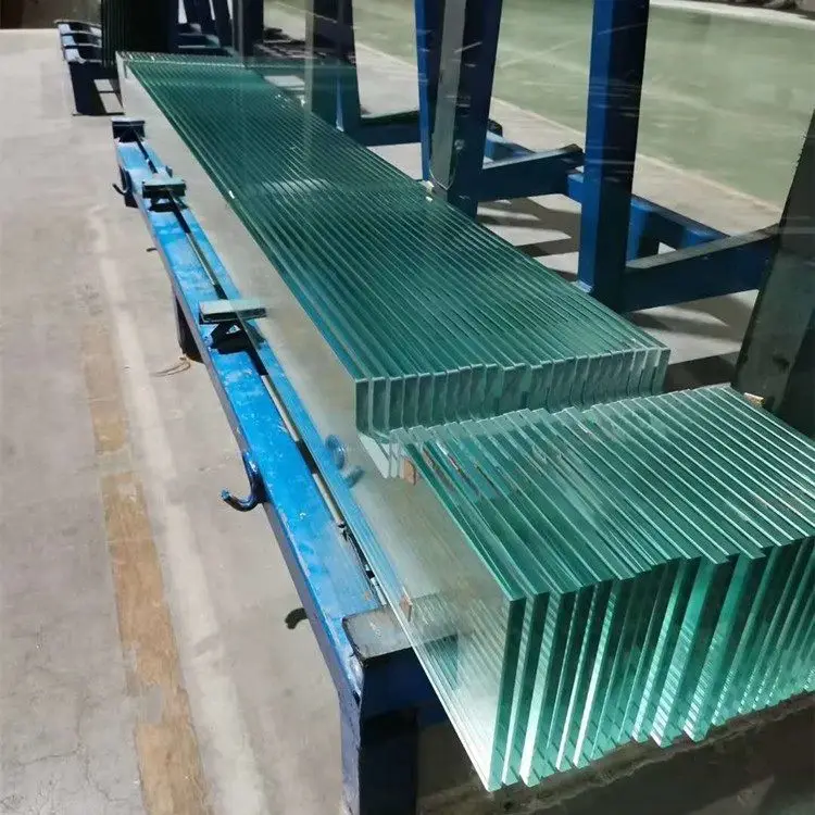 High Quality and Inexpensive Hot Selling Custom Size 2440*3660  1220*1650 2440*3300 Clear Float Glass  for Building
